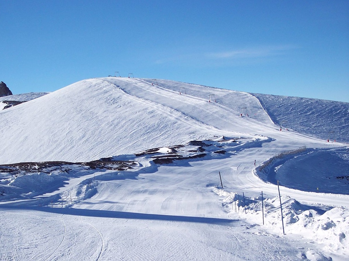 Vacances de la Toussaint : les stations de ski commencent à ouvrir leurs portes